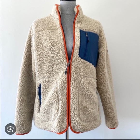 Eddie Bauer Women’s Rangefinder Faux Shearling Jacket - Picture 2 of 10